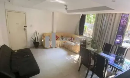 Apartamento tipo Casa  à venda Rua Santa Alexandrina - Rio Comprido 3 quartos 110m²