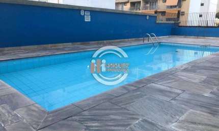Apartamento para locação na Rua Mal. Jofre. Imóvel conta 3 quartos, sendo 1 suíte, 2 vagas na garagem, piscina, sauna e churrasqueira.