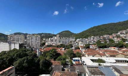 Rua do Bispo, apartamento à venda Tijuca, varandão e 3 quartos sendo 1 suite,  prédio com infraestrutura magnífica, exclusivo para você !
