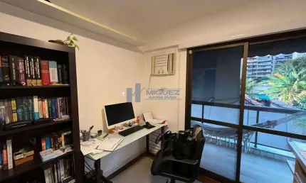Tijuca, apartamento à venda, varandão, 02 quartos, suíte, garagem, espacoso! em área nobre, colado metrô e praça cobiçada !