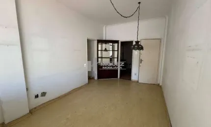 Tijuca, a venda apartamento 02 quartos, rua conde itaguaí, junto metrô e tijuca ténis club, ideal para investidores !