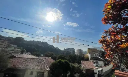 Rua Gurindiba, casa a venda, 04 quartos, aproximadamente 350m2! Imperdível
