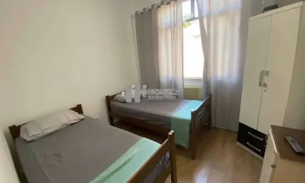 Tijuca, À venda apartamento na Rua Visconde de Figueiredo, 2 quartos.