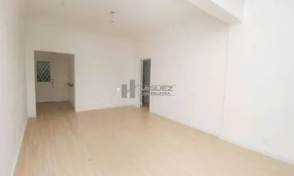 Oportunidade na tijuca! apartamento à venda com 3 quartos e 1 vaga, próximo à praça saens pena e ao metrô afonso pena. conforto e praticidade ao seu alcance. contate-nos e venha conhecer!