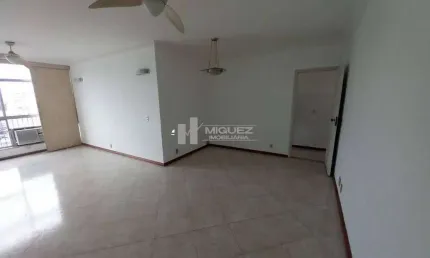 Apartamento à venda com 130m² - Tijuca, Avenida Melo Matos, 4 quartos (sendo 1 suíte), 2 vagas na escritura, piscina e churrasqueira, próximo ao Metrô Afonso Pena.