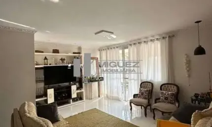 Rua alexandre gusmão, tijuca: apartamento à venda com 3 quartos (1 suíte), ampla varanda e 1 vaga de garagem. ótima distribuição interna e fácil acesso ao metrô e comércio local. entre em contato para