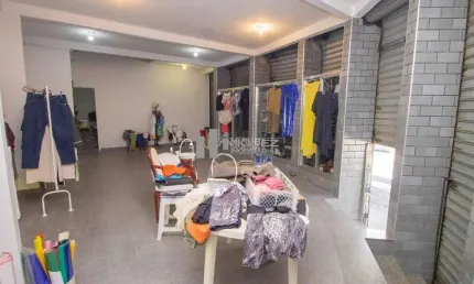 Alugo loja de esquina com mezanino na rua do matoso