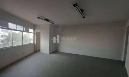 Sala comercial à venda na praça da bandeira, com 40m². prédio com excelente apresentação, próximo à rua haddock lobo. ideal para profissionais e empresas que buscam localização estratégica.