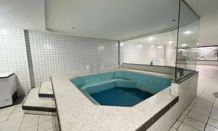 Rua doutor satamini: apartamento à venda com 3 quartos, sendo 1 suíte, varanda e vaga na escritura. localização privilegiada, junto à praça afonso pena e com fácil acesso ao metrô. agende uma visita.