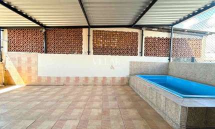 Casa de Quatro Quartos em Ramos | Casa na Nossa Senhora das Graças