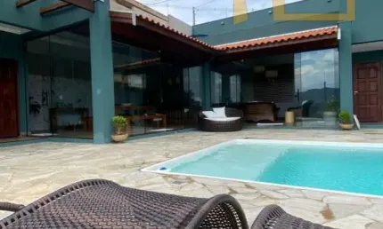 Casa com 3 quartos à venda na Rua Equador, S/N, Centro, Monte Sião