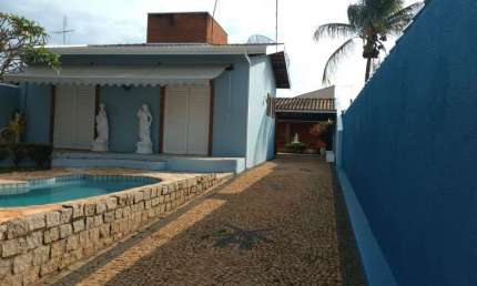 Casa com 3 quartos à venda na Avenida Das Violetas, Jardim Holanda, Holambra