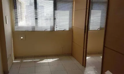 Sala comercial com 1 sala à venda na Rua Duque de Caxias, Centro, Taubaté