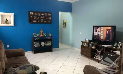 Casa com 3 quartos à venda na Rua José Ramos Ortiz, Monção, Taubaté