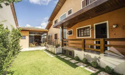 Sobrado à venda, 275 m² - Cidade Jardim - Taubaté/SP