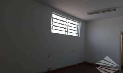 Sala comercial com 1 sala para alugar na Avenida Coronel Augusto Monteiro, Centro, Taubaté
