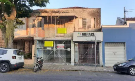 Casa com 3 quartos à venda na Rua Quinze de Novembro, Centro, Taubaté