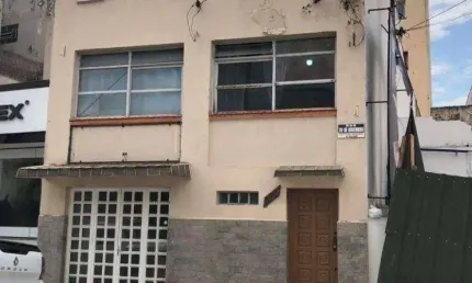 Casa com 2 dormitórios à venda, 190 m² - Centro - Taubaté/SP