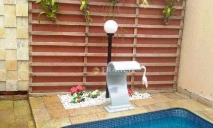 Sobrado com 3 dormitórios à venda, 139,15m² - Independência - Taubaté/SP