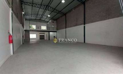 Barracão / Galpão / Depósito com 1 sala para alugar na Avenida Subtenente Garcílio Costa Ferreira Filho, Vista alegre, Taubaté, 270 m2 por R$ 5.500