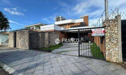 Sobrado à venda, 400 m² por R$ 1.800.000,00 - Jardim das Nações - Taubaté/SP