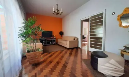 Casa com 3 dormitórios à venda, 200 m² - Centro - Taubaté/SP