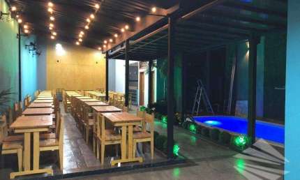 Ponto comercial com 1 sala para alugar na Estrada do Barreiro, Barreiro, Taubaté