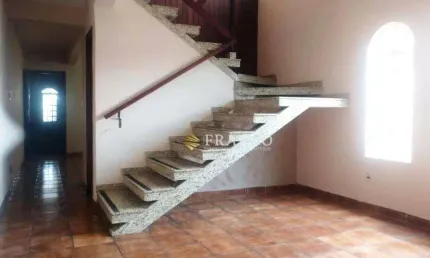 Sobrado com 4 dormitórios à venda, 199,89m² - Areão - Taubaté/SP