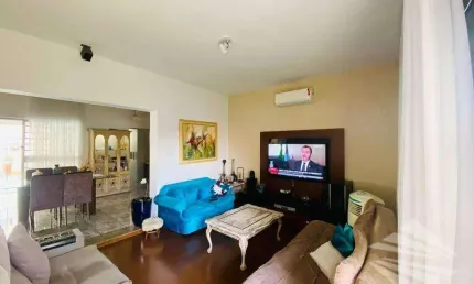 Casa com 4 dormitórios à venda, 190,97m² - Independência - Taubaté/SP