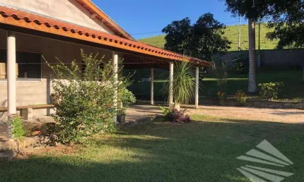 Sítio com 3 dormitórios à venda, 22.000 m²  - Registro - Taubaté/SP