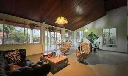 Casa com 3 dormitórios à venda, 346 m² - Condomínio Vale do Sol - Tremembé/SP