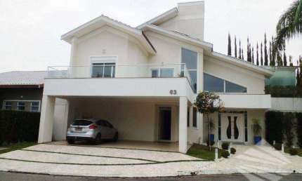 Sobrado com 4 dormitórios à venda, 610 m² - Campos do Conde Versailles - Tremembé/SP