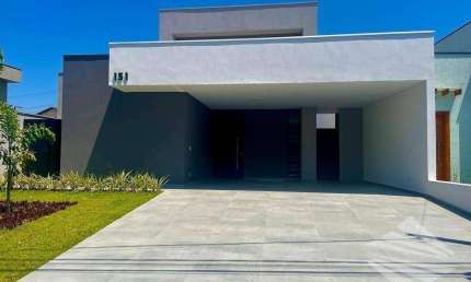 Casa com 3 dormitórios, 180 m² - venda ou aluguel - Campos do Conde Chambord - Tremembé/SP