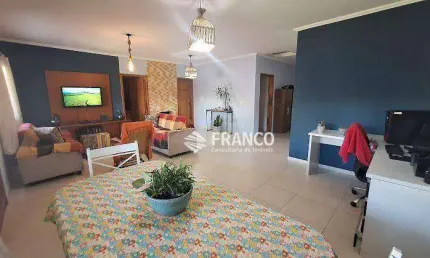 Chácara com 4 dormitórios à venda, 1875 m² - Granjas Rurais Reunidas São Judas Tadeu - Taubaté/SP