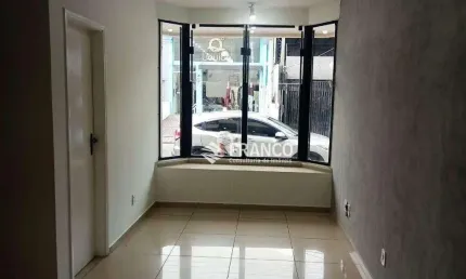Sala comercial com 1 sala para alugar na Rua São José, Centro, Taubaté
