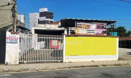 Terreno à venda com 03 construções independentes, 600 m² - Centro - Taubaté/SP