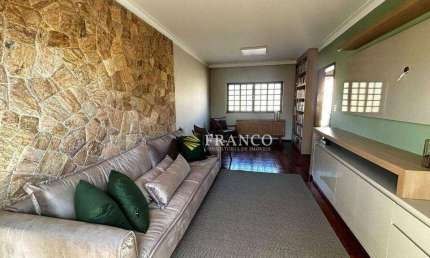 Sobrado triplex com 5 dormitórios à venda, 320 m² - Centro - Taubaté/SP