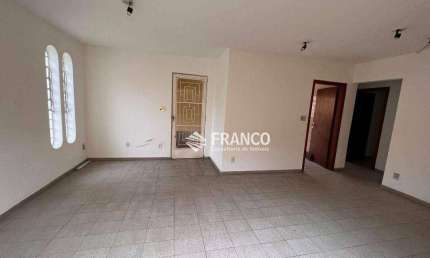Casa com 2 dormitórios à venda, 75 m² por R$ 330.000,00 - Vila Jaboticabeira - Taubaté/SP