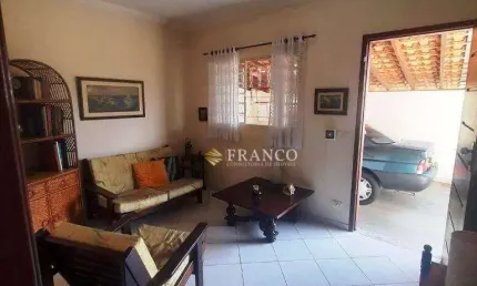 Casa com 3 dormitórios à venda, 74,62m² - Residencial Dalla Rosa - Taubaté/SP