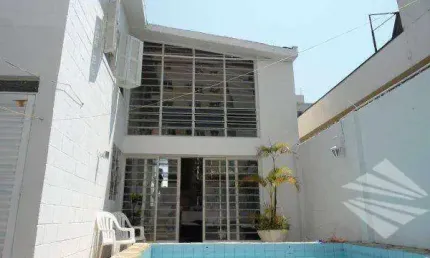 Sobrado à venda, 195 m² por R$ 600.000,00 - Centro - Taubaté/SP