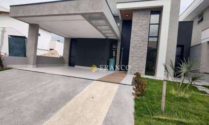 Casa com 3 dormitórios à venda, 174 m² - Campos do Conde Chambord - Tremembé/SP
