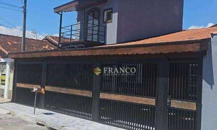 Sobrado com 3 dormitórios à venda, 160 m² - Parque Senhor do Bonfim - Taubaté/SP