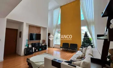Sobrado com 3 dormitórios à venda, 199 m² - Campos do Conde Versailles - Tremembé/SP