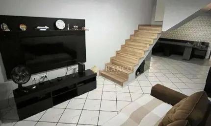 Sobrado com 3 dormitórios à venda, 118 m² por R$ 330.000,00 - Morada dos Nobres - Taubaté/SP