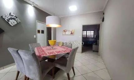 Sobrado com 3 dormitórios à venda, 198,20m² - Alto São Pedro - Taubaté/SP