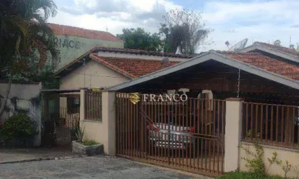 Casa à venda, 948 m² por R$ 1.600.000,00 - Monte Belo - Taubaté/SP