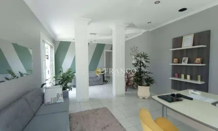 Casa para alugar, 70 m² por R$ 2.300,00/mês - Estiva - Taubaté/SP
