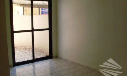 Apartamento com 2 quartos à venda na Rua Doutor Maurício Rodrigues Teixeira, Parque Senhor do Bonfim, Taubaté, 58 m2 por R$ 182.000