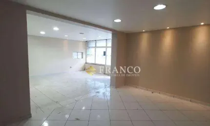 Casa com 8 dormitórios para alugar, 180 m² por R$ 7.000,00/mês - Centro - Taubaté/SP