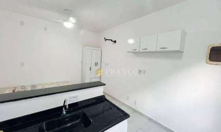 Kitnet com 1 dormitório para alugar, 20 m² - Independência - Taubaté/SP